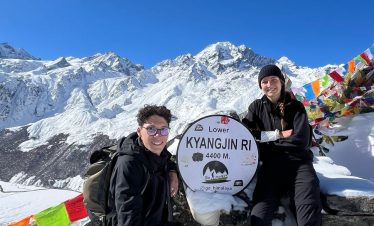 kyangjin ri the lower peak of langtang