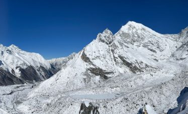 kyangjin ri the lower peak of langtang